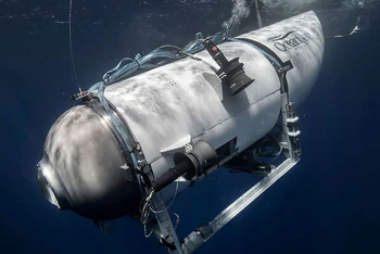 OceanGate đã thiết kế tàu Titan để đưa tối đa 5 người xuống độ sâu 4.000m trong lòng đại dương. (Ảnh: OceanGate Expeditions)