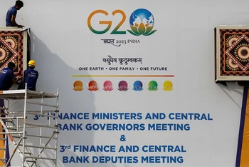 Công tác chuẩn bị cho Hội nghị Bộ trưởng Tài chính và Thống đốc ngân hàng Trung ương của G20, diễn ra tại Ấn Độ, tháng 7/2023. (Ảnh: Reuters)