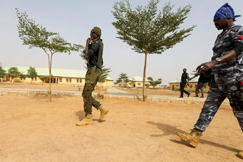 Hơn 60 người bị các tay súng bắt cóc ở tây bắc Nigeria