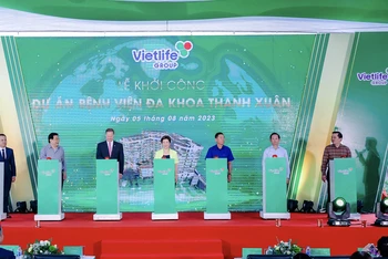 Ấn nút khởi công Dự án Bệnh viện đa khoa Thanh Xuân.