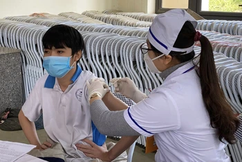 Bộ Y tế đề nghị các địa phương tổ chức tiêm phòng đầy đủ các vaccine phòng bệnh cho trẻ trước mùa tựu trường