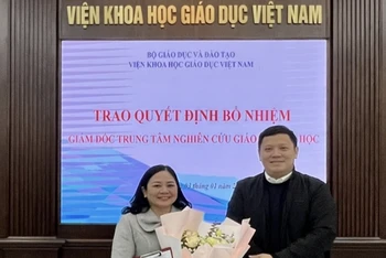 Giám đốc Trung tâm Nghiên cứu giáo dục đại học Trần Thị Phương Nam (bên trái ảnh).