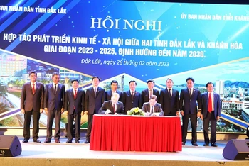 Tăng cường hợp tác giữa hai tỉnh Đắk Lắk và Khánh Hòa