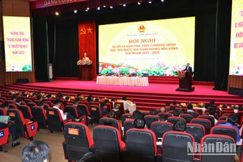 Hội nghị sơ kết 3 năm thực hiện Chương trình Mục tiêu quốc gia giảm nghèo nhanh, bền vững giai đoạn 2021-2025, tại thành phố Lào Cai. (Ảnh: QUỐC HỒNG)