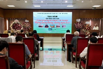 Ủy ban Việt Nam Đoàn kết và Hợp tác Á-Phi-Mỹ Latinh tổ chức Tọa đàm ra mắt sách.