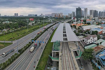 Tuyến metro số 1 Bến Thành - Suối Tiên, Thành phố Hồ Chí Minh (Ảnh: nhandan.vn).