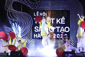 Khai mạc Lễ hội Thiết kế Sáng tạo Hà Nội 2022 (Ảnh: GIang Nam).