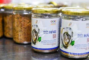 Sản phẩm OCOP ruốc hàu Bavabi, huyện Vân Đồn, Quảng Ninh. (Ảnh: Thành Đạt)