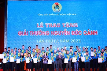 Trao Giải thưởng Nguyễn Đức Cảnh lần thứ IV năm 2023.