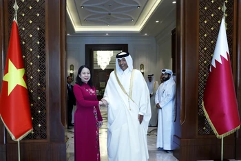 Phó Chủ tịch nước Võ Thị Ánh Xuân với Chủ tịch Quốc hội Qatar Hassan bin Abdullah Al-Ghanim. (Ảnh: TTXVN)