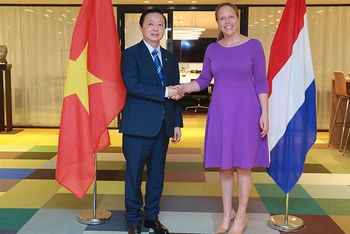 Phó Thủ tướng Trần Hồng Hà và Phó Thủ tướng Hà Lan Carola Schouten. (Ảnh: Bộ Ngoại giao)