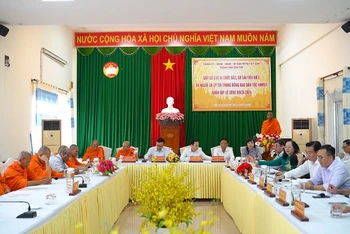 Quang cảnh cuộc gặp mặt.