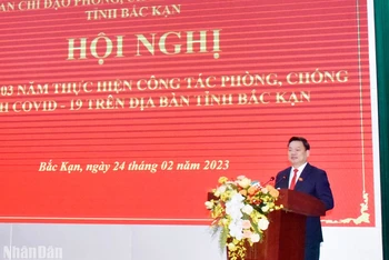 Bí thư Tỉnh ủy Bắc Kạn Hoàng Duy Chinh phát biểu chỉ đạo Hội nghị.