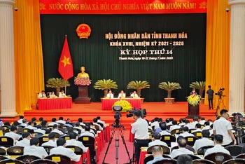 Quang cảnh kỳ họp Hội đồng nhân dân tỉnh Thanh Hóa lần thứ 14.