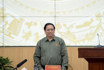 Thủ tướng Phạm Minh Chính phát biểu ý kiến tại buổi làm việc với Ban Thường vụ Thành ủy Cần Thơ. (Ảnh: Thanh Giang) 