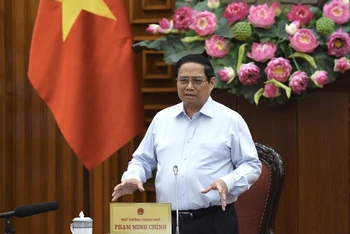 Thủ tướng Phạm Minh Chính phát biểu ý kiến tại cuộc họp (Ảnh: Trần Hải).