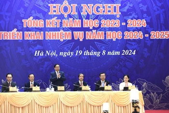 Thủ tướng Phạm Minh Chính dự Hội nghị Tổng kết năm học 2023-2024, triển khai nhiệm vụ năm học 2024-2025. (Ảnh: Trần Hải)