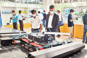 Trưng bày các sản phẩm khoa học-công nghệ tại Vườn ươm khu Công nghệ cao Thành phố Hồ Chí Minh.