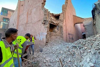 Động đất phá hủy nhiều ngôi nhà tại Maroc. (Ảnh REUTERS)