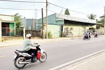 Các khu vực đất mặt đường Nguyễn Duy Trinh (phường Trường Thạnh, thành phố Thủ Đức) bị thu hồi để thực hiện dự án đường vành đai 3.