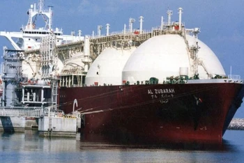 Qatar thông báo kế hoạch tăng sản lượng khai thác LNG. (Ảnh APA)
