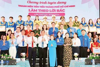 Lễ tuyên dương “Thanh niên tiên tiến Thành phố Hồ Chí Minh làm theo lời Bác” lần thứ VIII-năm 2024. (Ảnh Thành đoàn Thành phố Hồ Chí Minh)