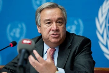 Tổng Thư ký Liên hợp quốc Antonio Guterres kêu gọi các nước phát triển phải hỗ trợ hiệu quả cho các nước đang phát triển xây dựng khả năng phục hồi và thích ứng biến đổi khí hậu. (Ảnh: UN/Báo điện tử Đảng Cộng sản)