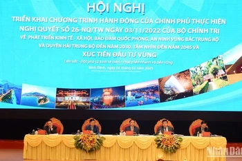 Thủ tướng Phạm Minh Chính chủ trì Hội nghị triển khai Chương trình hành động của Chính phủ thực hiện Nghị quyết số 26-NQ/TW ngày 3/11/2022 của Bộ Chính trị về phát triển kinh tế-xã hội, bảo đảm quốc phòng, an ninh vùng Bắc Trung Bộ và duyên hải Trung Bộ đến năm 2030, tầm nhìn đến năm 2045 và Xúc tiến đầu tư Vùng. 