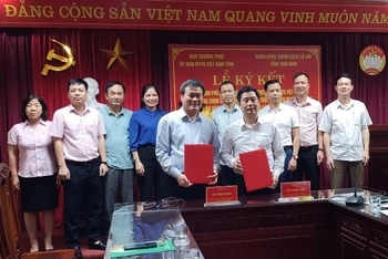 Mặt trận Tổ quốc Việt Nam tỉnh Thái Bình và Ngân hàng Chính sách xã hội tỉnh ký kết chương trình phối hợp thực hiện giảm nghèo bền vững, xây dựng nông thôn mới và an sinh xã hội giai đoạn 2023-2025.