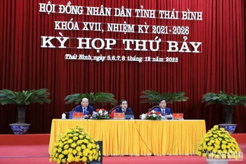 Việc lấy phiếu tín nhiệm và công bố kết quả công khai tại Kỳ họp là sự đổi mới của Hội đồng nhân dân tỉnh Thái Bình.