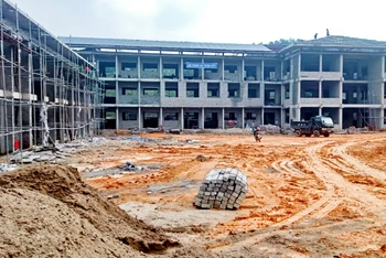 Trường Trung học phổ thông Tức Tranh đang được khẩn trương xây dựng để đưa vào sử dụng từ năm học 2023-2024.