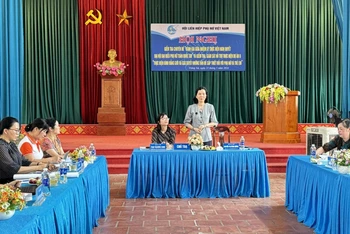 Trung ương Hội Liên hiệp Phụ nữ Việt Nam kiểm tra Dự án 8 tại xã Tràng Xá, huyện Võ Nhai (Thái Nguyên).