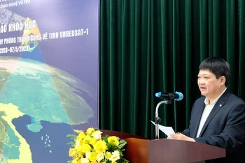 Viện trưởng Viện Công nghệ vũ trụ Bùi Trọng Tuyên phát biểu khai mạc Hội thảo.