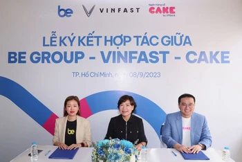Ký kết hợp tác giữa Be và Công ty VinFast, Ngân hàng số Cake by VPBank