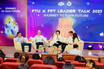 Tập đoàn FPT tổ chức chương trình Leader Talk - Journey To Your Future dành cho sinh viên tại Đại học Ngoại thương Hà Nội (FTU).