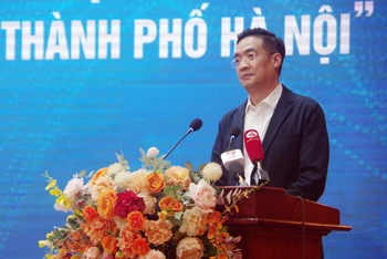 Giám đốc Sở Quy hoạch-Kiến trúc Hà Nội Nguyễn Trọng Kỳ Anh phát biểu tại hội nghị.