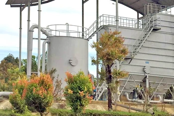 Trong khuôn viên nhà máy nước Ghềnh đá tại huyện Cát Tiên, Lâm Đồng.