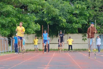 Các huyện thi đấu thể thao.