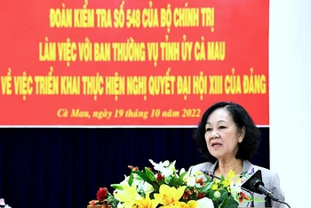 Đồng chí Trương Thị Mai phát biểu tại buổi công bố dự thảo kết quả kiểm tra việc thực hiện Nghị quyết Đại hội XIII tại Cà Mau.