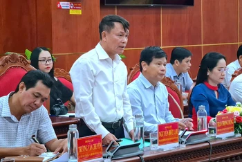 Phó Chủ tịch Thường trực Hội Nhà báo Việt Nam Nguyễn Đức Lợi phát biểu ý kiến tại buổi làm việc với tỉnh Cà Mau.