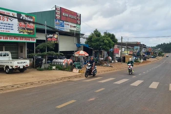 Mặc dù địa phương đã ưu tiên nguồn lực, tập trung đầu tư phát triển hạ tầng nhưng hoạt động thương mại ở khu vực biên giới Đắk Nông vẫn còn chậm phát triển.