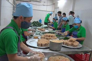 Sản phẩm Nem bùi Hải Tuyết xã Thượng Đình (Phú Bình) đã được bày bán trong hệ thống siêu thị Vincom, là một trong những sản phẩm được lựa chọn xây dựng sản phẩm OCOP năm 2020 của huyện Phú Bình. (Ảnh: Internet)