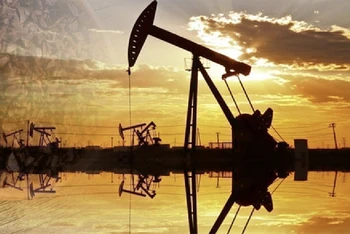 Giá dầu suy yếu trước thềm họp OPEC+, bất ngờ nào có thể xảy ra?