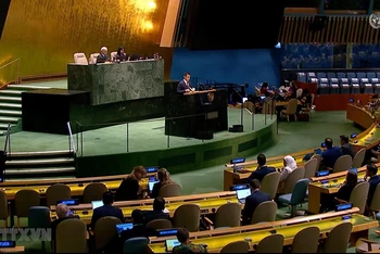 Quang cảnh phiên họp khẩn cấp của Đại hội đồng Liên hợp quốc.