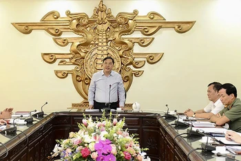 Đồng chí Phạm Gia Túc, Bí thư Tỉnh ủy phát biểu ý kiến tại phiên họp của Ban Chỉ đạo phòng, chống tham nhũng, tiêu cực tỉnh Nam Định.