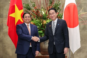 Thủ tướng Phạm Minh Chính và Thủ tướng Nhật Bản Kishida Fumio.