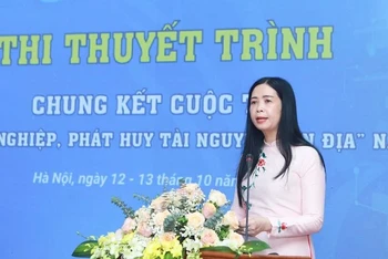 Phó Chủ tịch Hội Liên hiệp Phụ nữ Việt Nam Trần Lan Phương phát biểu khai mạc chương trình.