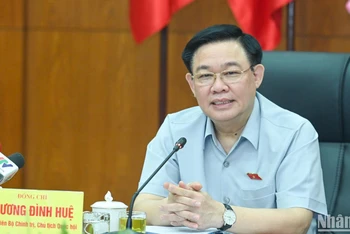 [Ảnh] Chủ tịch Quốc hội Vương Đình Huệ làm việc với Ban Thường vụ Tỉnh ủy Bà Rịa-Vũng Tàu