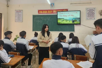 Giờ học của học sinh Trường trung học phổ thông Minh Quang, Ba Vì, Hà Nội.