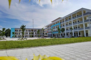 Trường tiểu học Đại Hưng (huyện Gia Lâm) được xây mới khang trang, hiện đại, bắt đầu đón học sinh từ năm học 2024-2025.